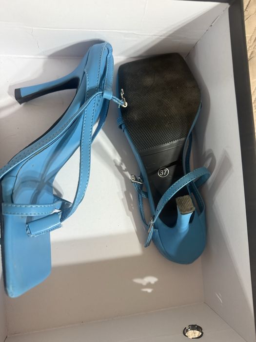 Голубые Босоножки под Bottega Veneta