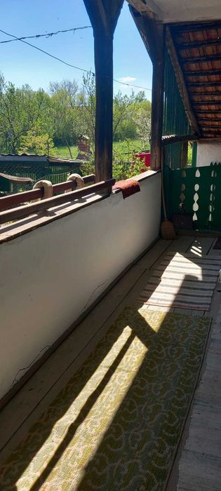 Proprietar vand casa cu teren 2.200 mp in sat Pescari (jud. Arad)