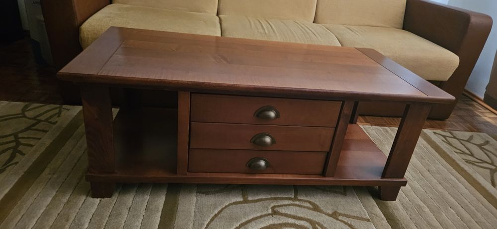 Masă lemn masiv  de cireș