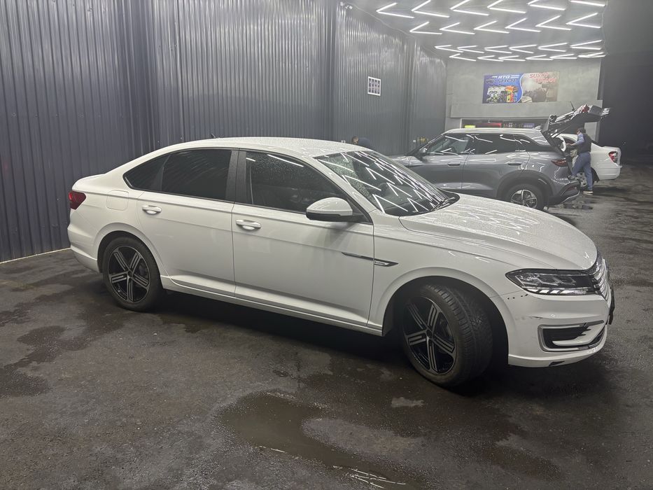 Kumho wintercraft wp72 245/45/18 размер балон диска сотилади