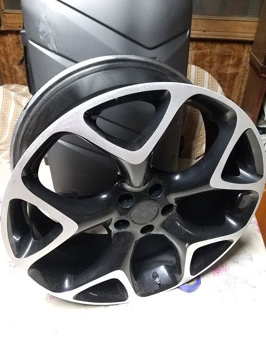 Продам диски комплект.