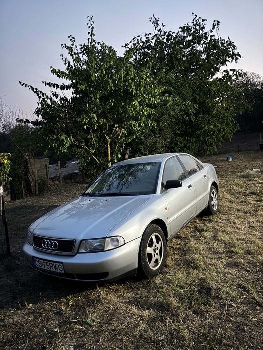 Vând Audi a4 b 5