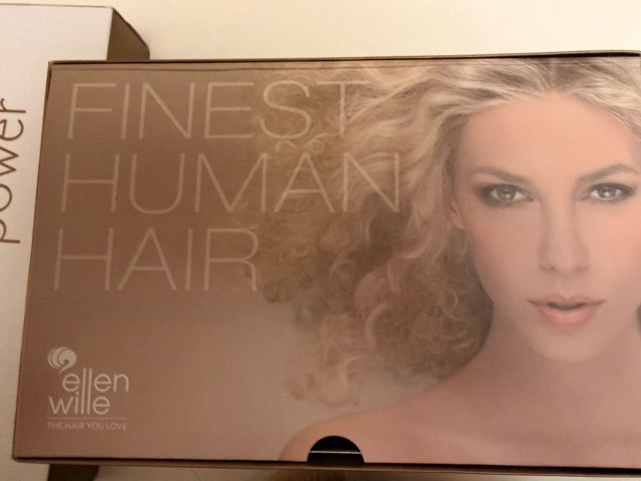 Перука от естествен косъм руса