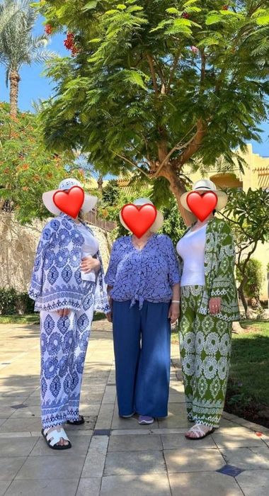 Штапельные костюмы 50-52р