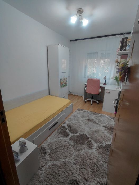 Apartamente de vanzare