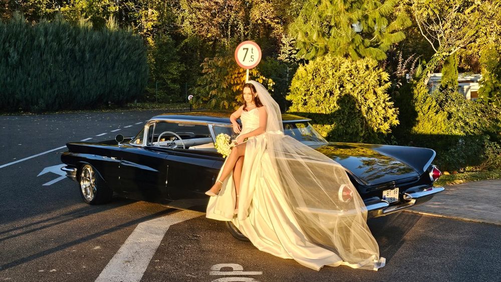 Inchiriez Auto Epoca 1960 Nunti Evenimente Sedinte Foto Video Limuzina