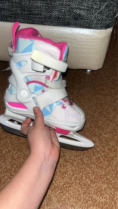 Летские ледовые коньки