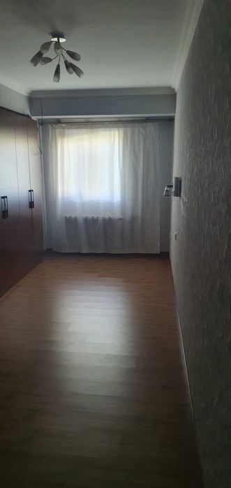 Ц 4, Ц4, Кашгар, Алайский 3/8/9 галерейка с ремонтом. 100 000 у.е.