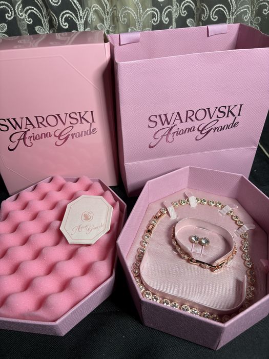 Set swarovski