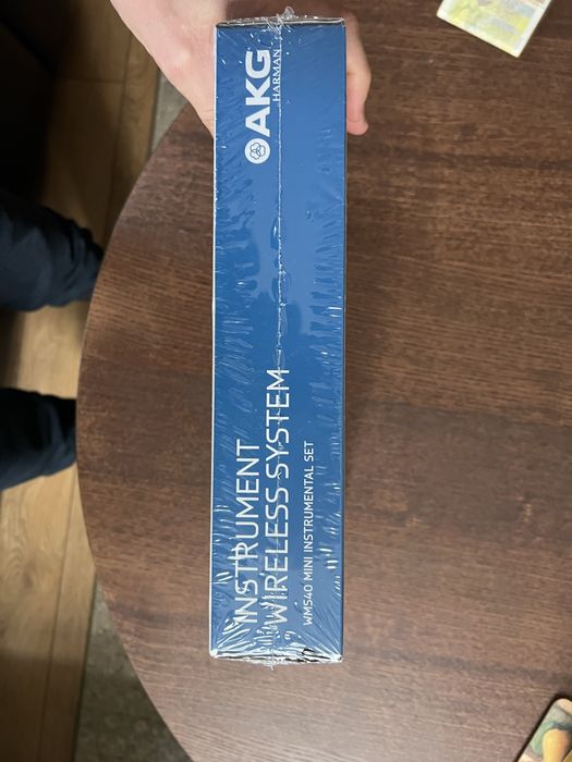 AKG WMS40 mini безжична система
