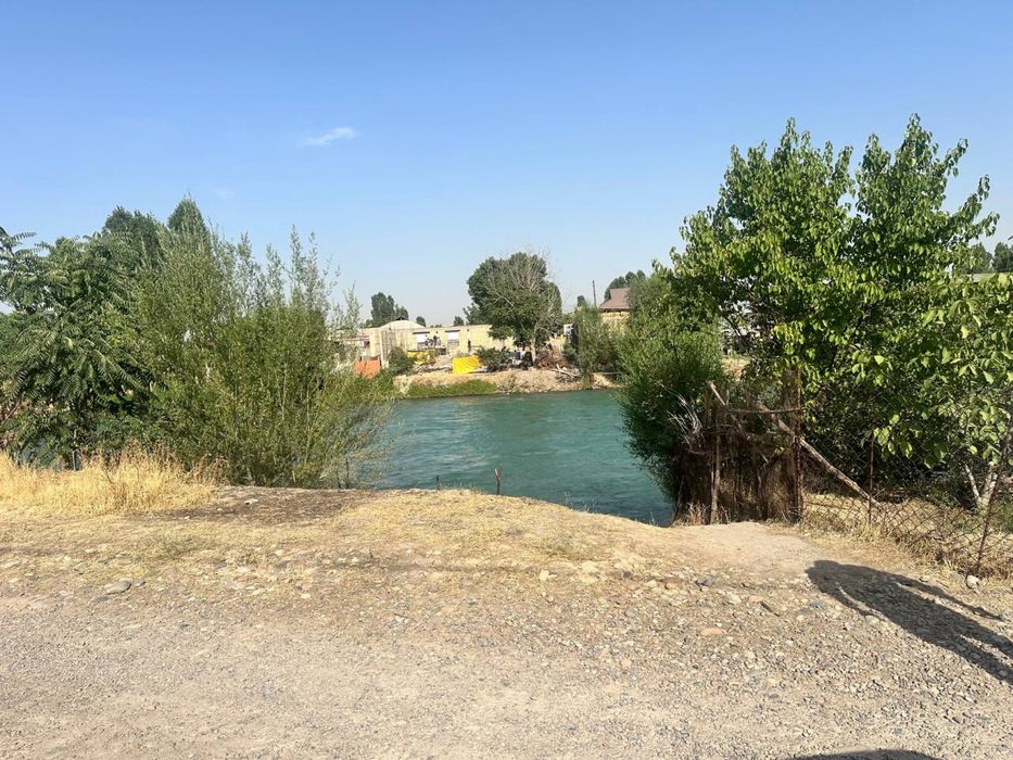 Юкори чирчик тумани участка сотилади