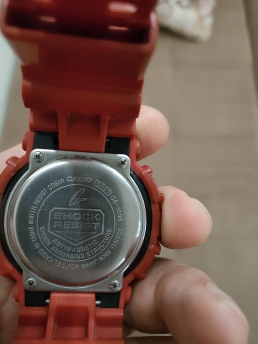 Casio G-Shock red