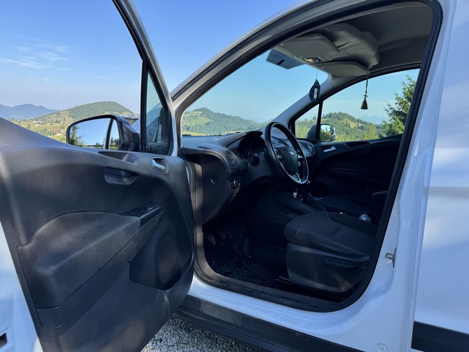Ford TRANSIT COURIER - 2020 - benzina - 100cp