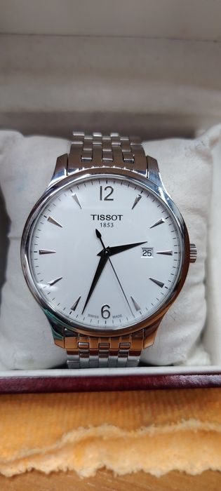 Швейцарские часы Tissot Tradition