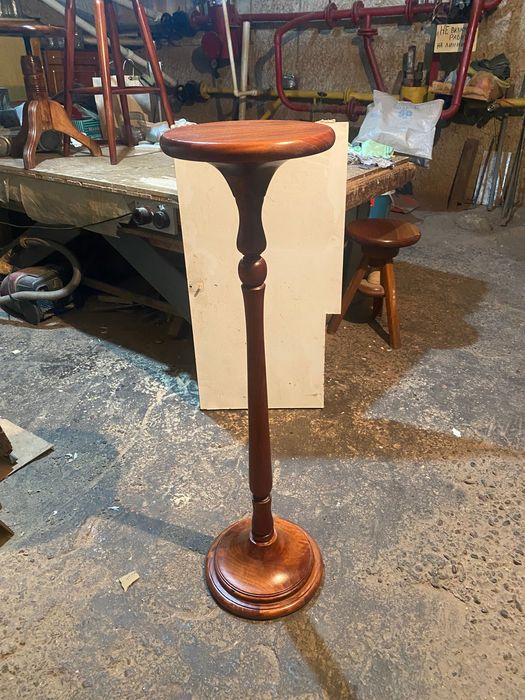 Подставка полка для ваз и других предметов