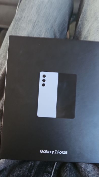 Продам самунг фолд 5 Samsung z fold 5