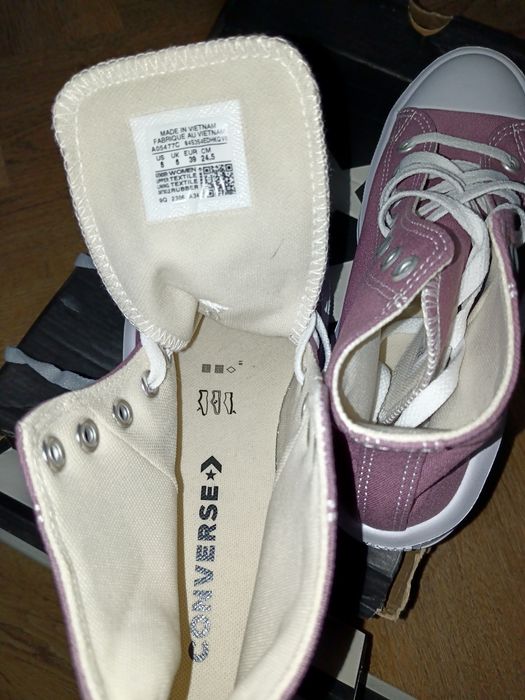 Bascheți dama "Converse"