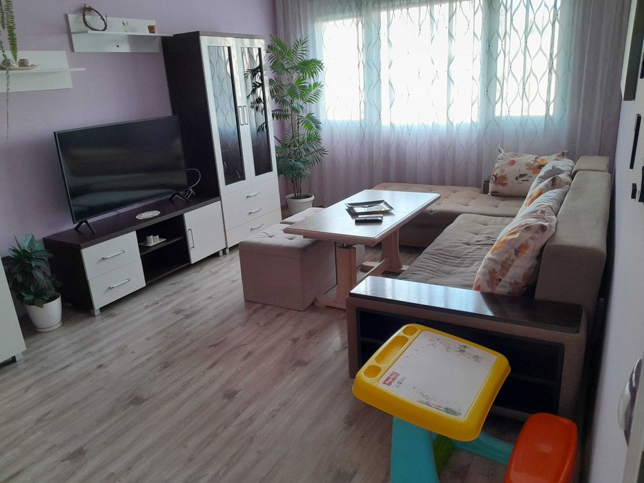 Дава се под наем Двустаен апартамент в Сливен, Българка - 60 кв.м за 360 € - Снимка #7
