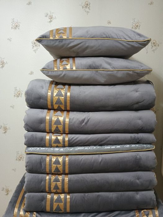 Новые с этикетками корпеше. Кыз жасау.