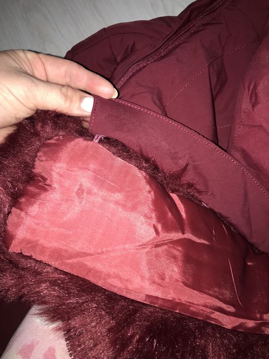 Geaca iarna glugă si blăniță detașabile