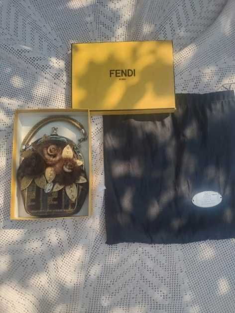 Fendi Selleria Velvet Mink Fur Flower Geanta