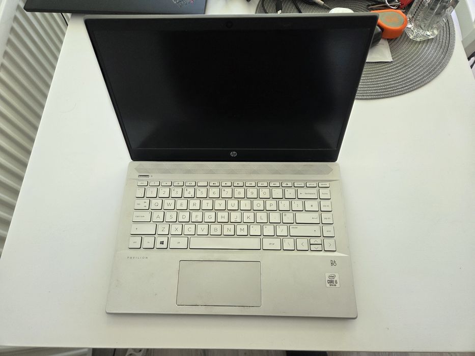 Laptop HP pavilion 14CE3