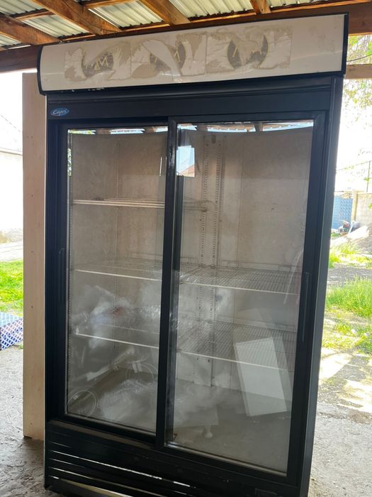 Холодильник рабочий срочно продам