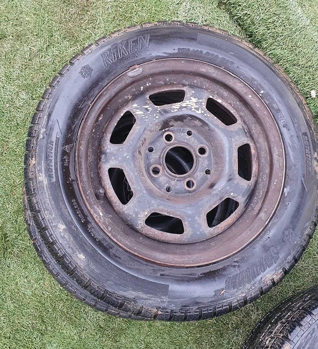 Jante VW Polo cu anvelope iarna M+S Riken SnowTime 175 65 R14