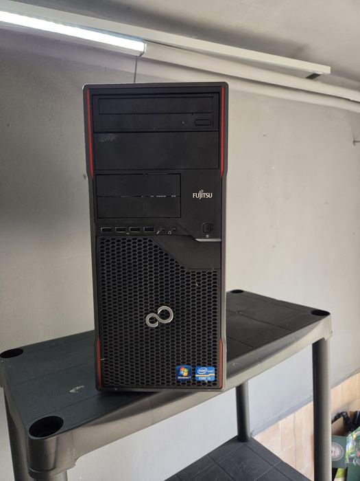 Настолен компютър