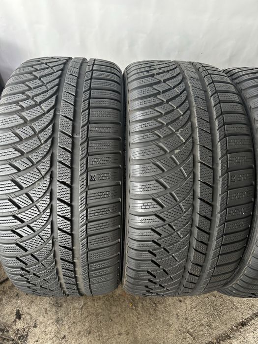 255/35/21  Kumho dot23