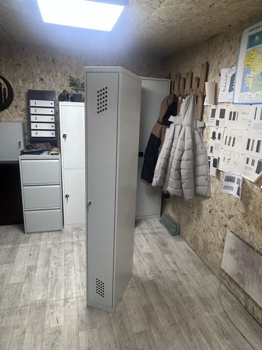 Металлическая мебель