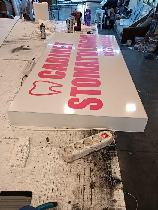 Firme luminoase   casete litere