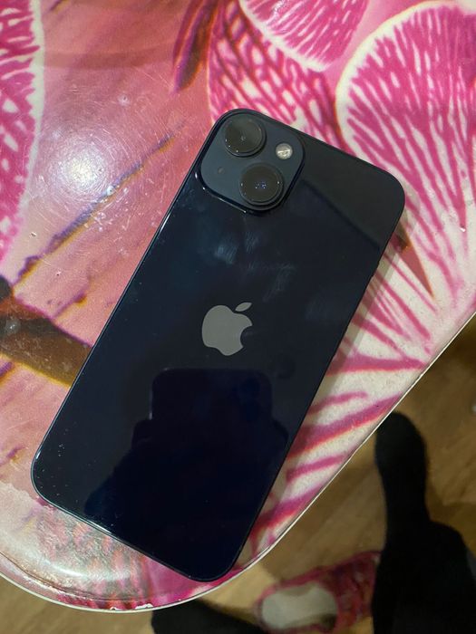 Продам айфон 14