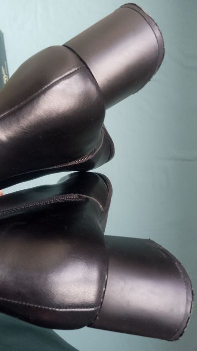 Ботуши от естествена кожа