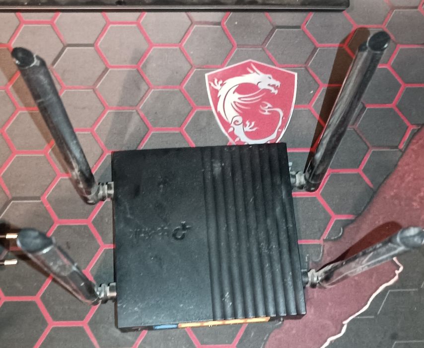 TP-Link Archer C64 AC1200 — 5 GHz | Gigabit | Zo‘r holatda
