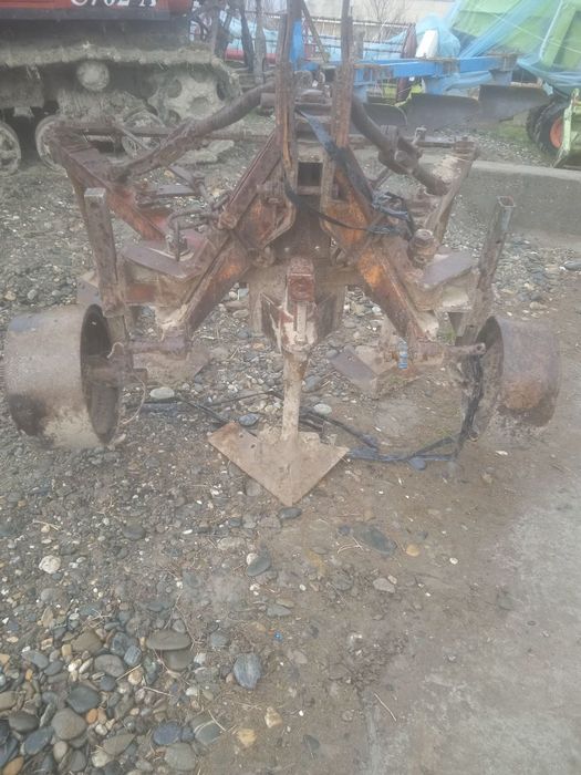 Pulluk bilan permen sotiladi