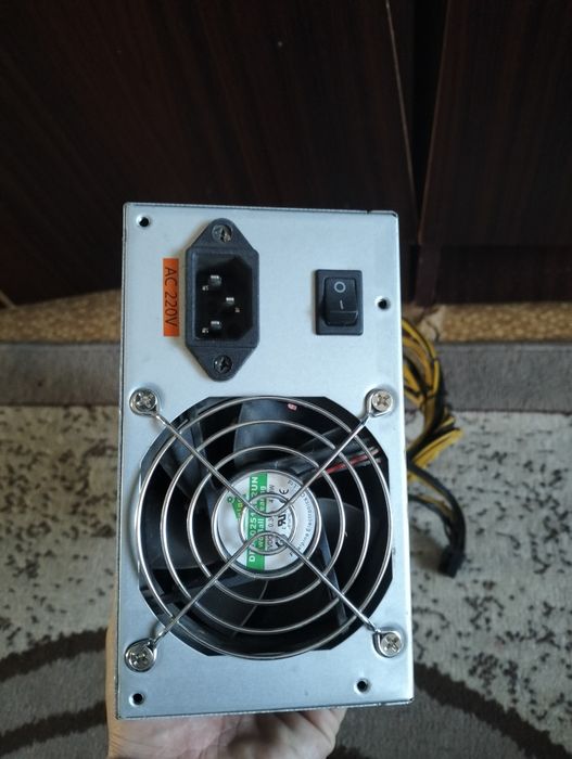 Блок питания для майнинга