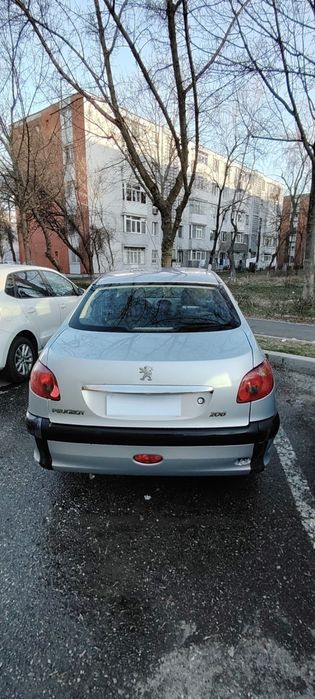 Peugeot 206 sedan