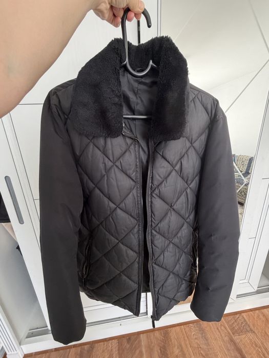 Продам куртки………