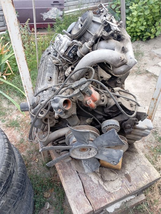 Мерседес 190 2.3