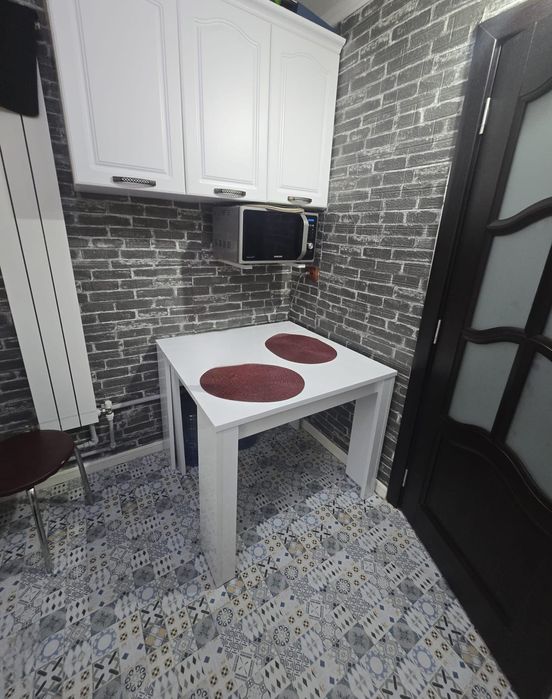 De vanzare apartament 3 camere zona garii