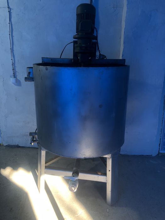 Таййор бизнес сотилади. 850$.