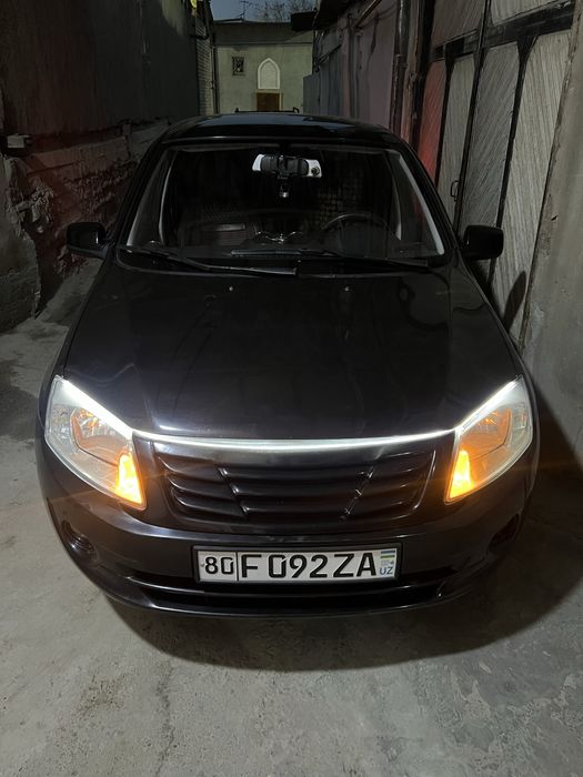 Lada Granta 2012 — 5