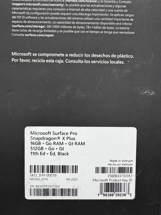 Microsoft Surface Pro 11 Snapdragon X Plus