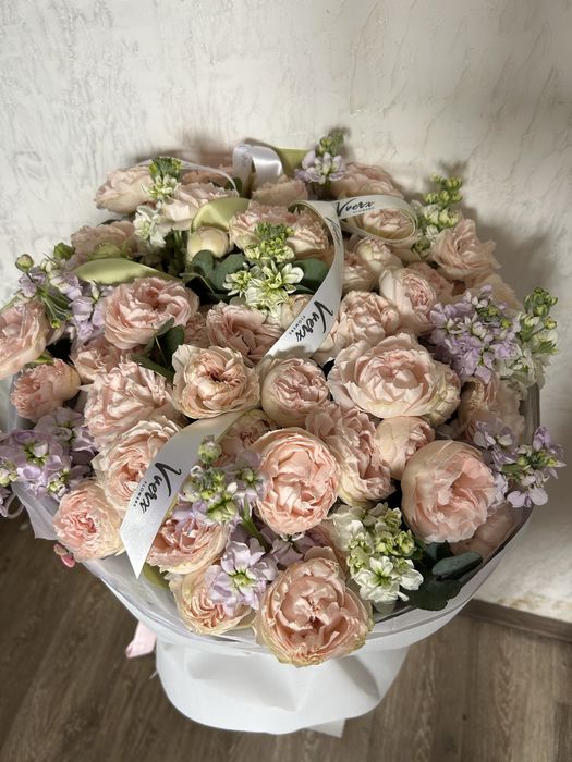 Бу Цветы 30к тенге.
