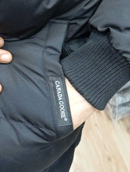Canada Goose Outdoor зимно яке с качулка