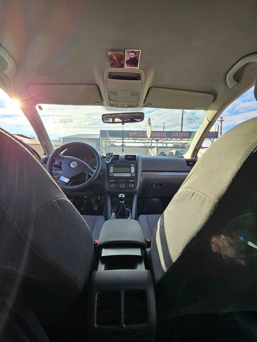 Volkswagen Jetta Comfortline 2008 - Benzină + GPL