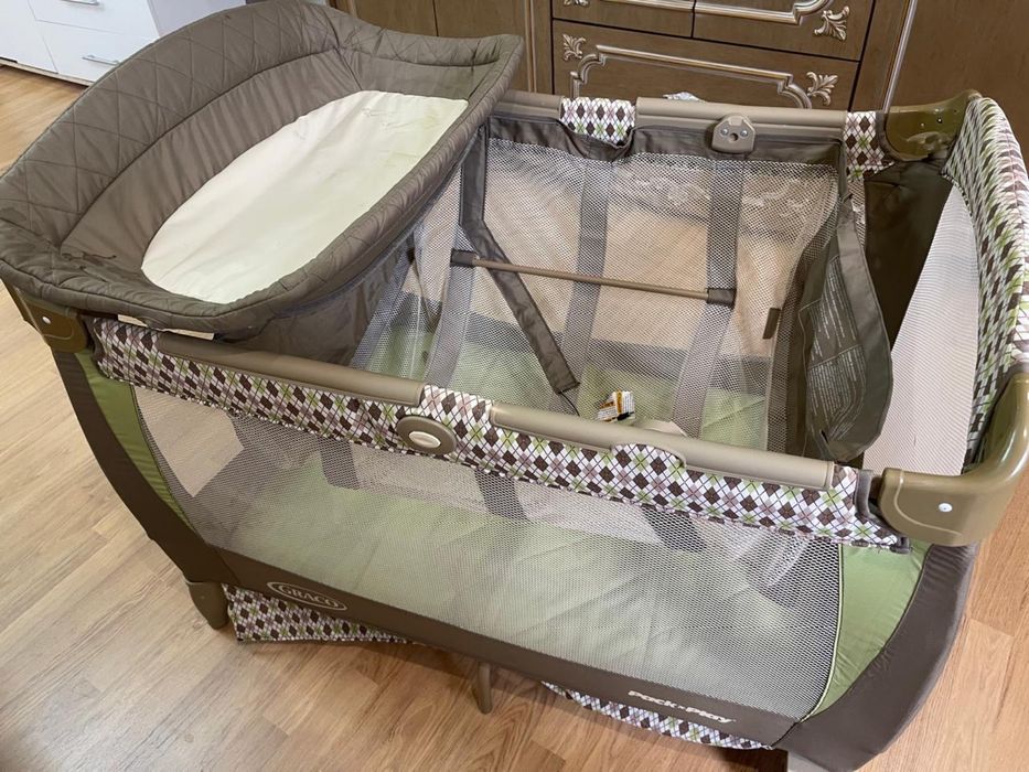 Срочно продаю манеж