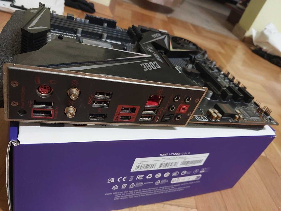 AMD Ryzen 9 5900X + MSI X570 Gaming Edge Wi-Fi