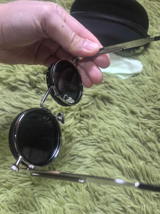 Слънчеви очила със затъмняване на стъклата